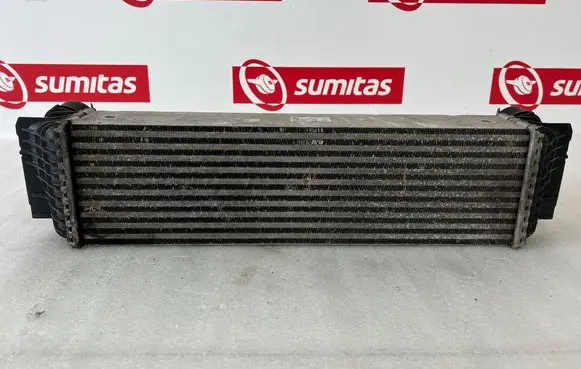 BMW 5 F10 F11 Intercooler radiator 7805629 R7368003 780562906
