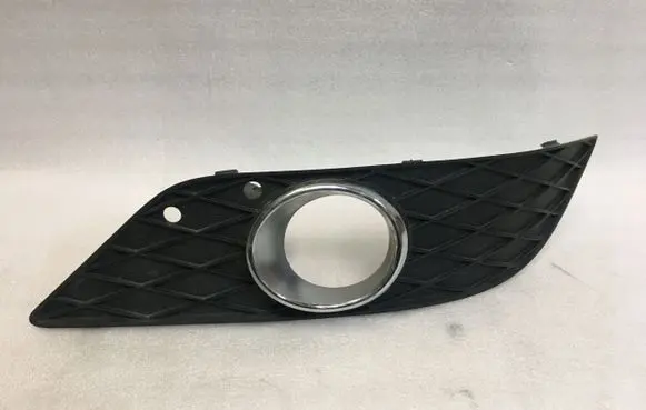 Mercedes-Benz A W169 Front bumper lower grill A1698852722