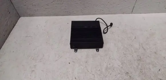 Jaguar XK8 - XKR Sound amplifier Lnf4170aa