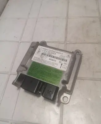 Mazda 3 I Airbag control unit/module 0285001453 BO4K57K30B 630027506901