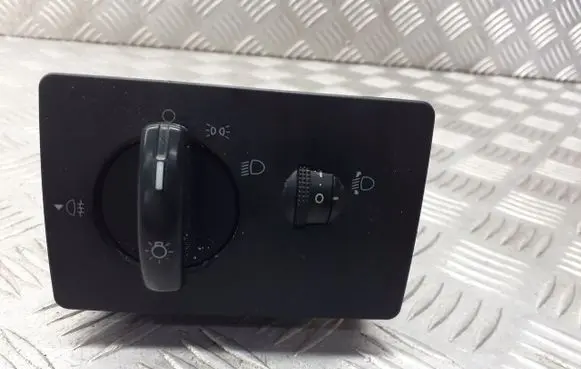 Ford Fusion Headlight level height control switch 6S6T13A024