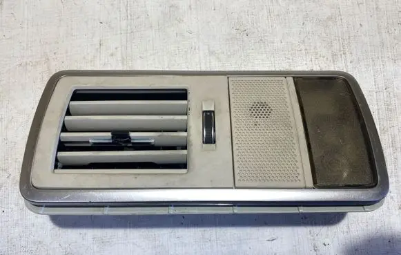 Land Rover Range Rover L405 Rear air vent grill DPLA630E70DA