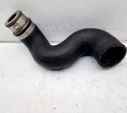 Audi A4 S4 B7 8E 8H Intercooler hose/pipe 8E0145834AR 038131111J 8E0145834AQ