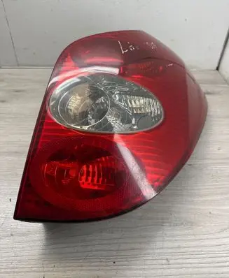 Renault Laguna II Rear/tail lights 8200002472