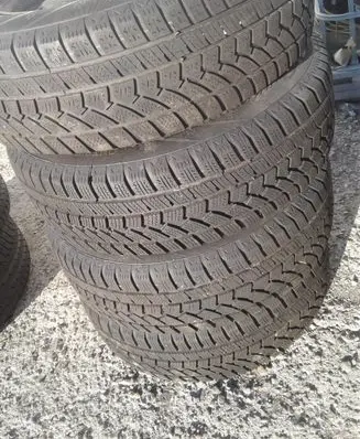 Peugeot 406 R15 winter tire 