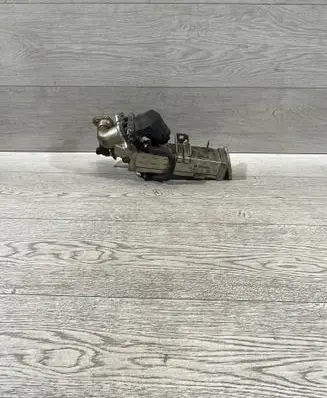 BMW 5 F10 F11 EGR valve cooler 8476993
