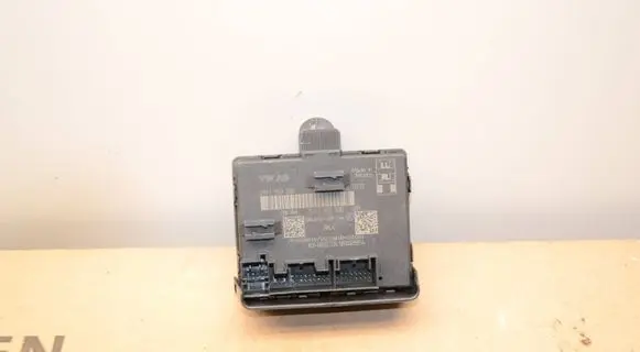Audi Q5 SQ5 Door control unit/module 8W1959595 9211