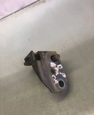 Mercedes-Benz GLC X253 C253 Muffler mount bracket/holder A2054901704
