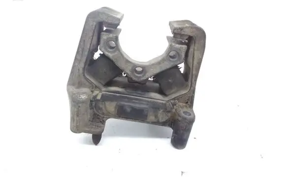 Opel Vectra B Gearbox mount 74266302