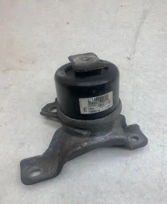 Volvo XC60 Engine mount bracket 31277267 8G9N6F012BB