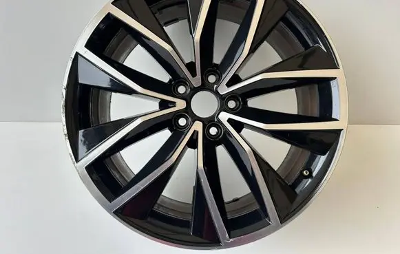 Seat Ateca R19 alloy rim 575601025F