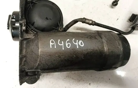 Audi A4 S4 B5 8D Oil filter cover 059115405c whmh350h