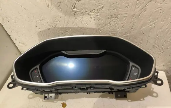 Audi Q3 8U Speedometer (instrument cluster) 83A920890 0263753017