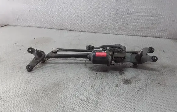 KIA Sorento Front wiper linkage and motor 981003E900