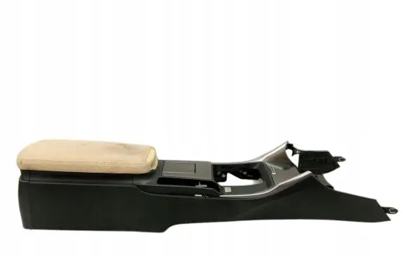 Lexus IS-F Center console
