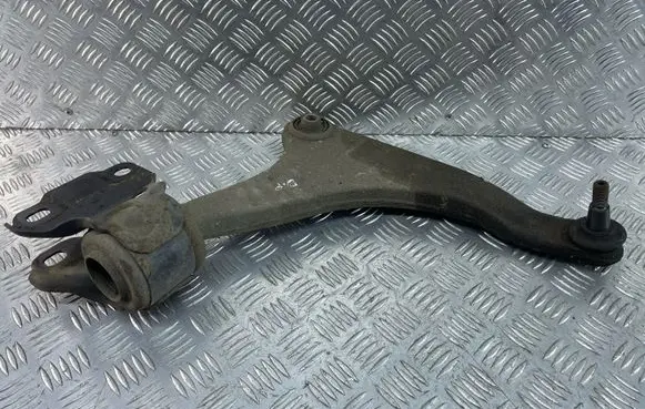 Front lower control arm/wishbone