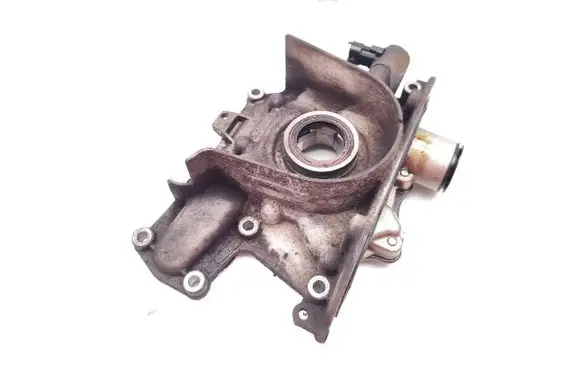 Opel Insignia A Oil pump 55584330