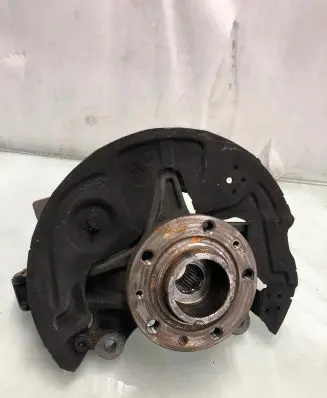 Opel Grandland X Front wheel hub Hc3081
