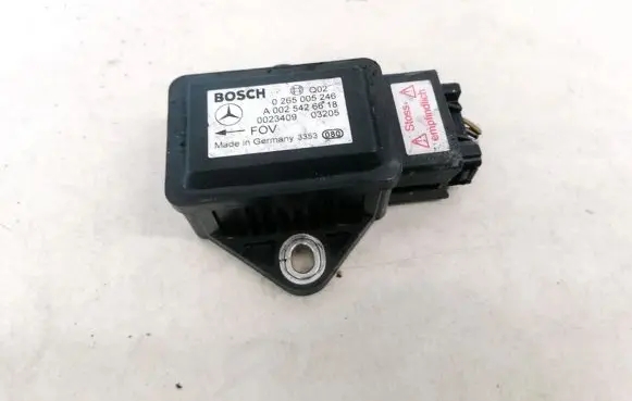 Mercedes-Benz E W211 ESP acceleration yaw rate sensor 0265005246 A0025426618
