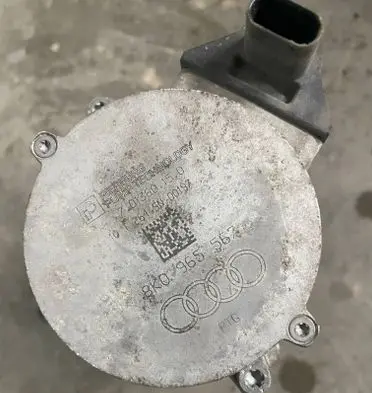 Audi S5 Electric auxiliary coolant/water pump 8K0965567