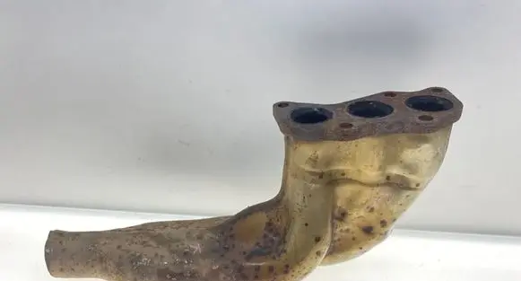 Subaru B9 Tribeca Exhaust manifold