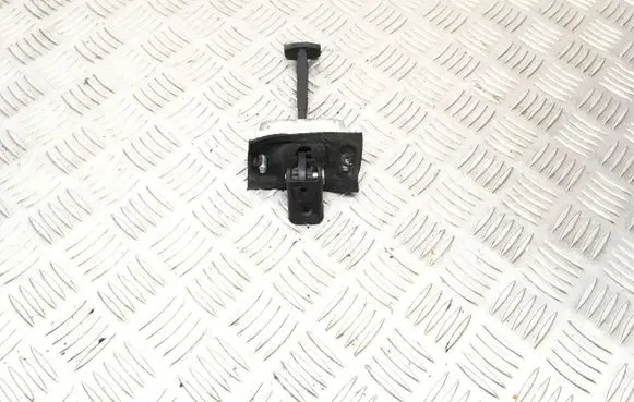 Ford Focus Front door check strap stopper 