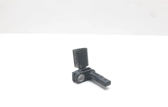 Porsche Cayenne (92A) ABS brake wheel speed sensor 7P0927807A