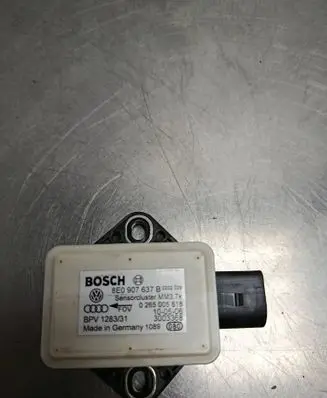 Audi A6 S6 C5 4B ESP acceleration yaw rate sensor 8E0907637B 3003368 0265005618