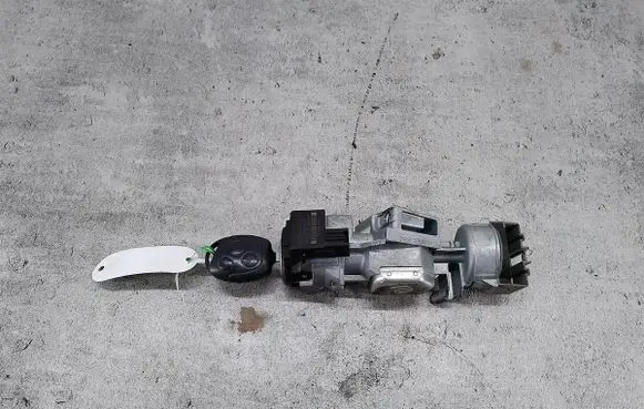 Ford Mondeo MK IV Ignition lock 3M51-3F880-AD