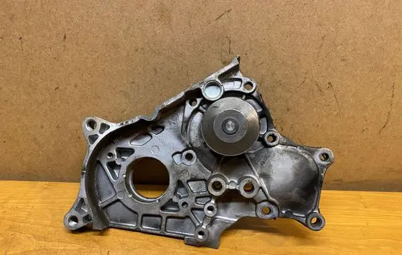 Toyota Corolla E120 E130 Water pump