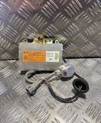 Subaru Outback Headlight ballast module Xenon 84965AG000