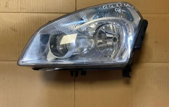Nissan Qashqai Headlight/headlamp