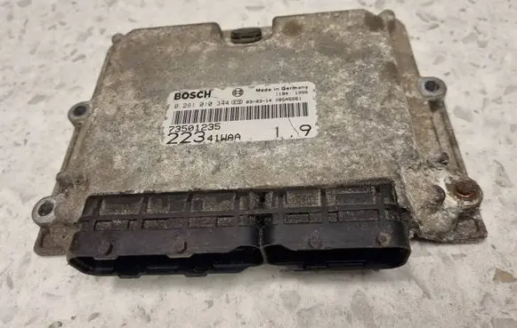 Fiat Doblo Engine control unit/module 73501235 28SA5561