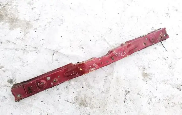 Toyota Avensis T250 Radiator support slam panel