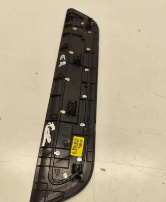 Hyundai Santa Fe Rear sill trim cover 85887S1500