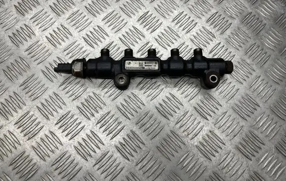 Ford Focus Fuel main line pipe 9654592680 AE245145