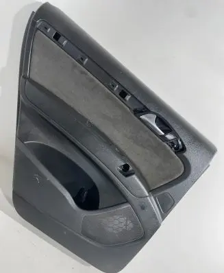 Audi Q7 4L Rear door card panel trim