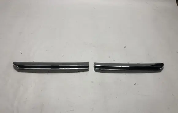 Suzuki Ignis Front bumper splitter molding 72126-62R1