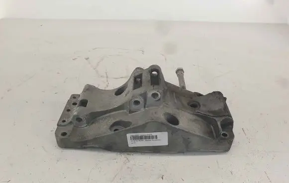 BMW 3 GT F34 Generator/alternator bracket 11167619250 7619250