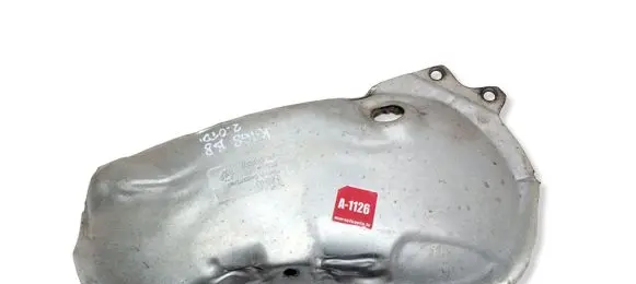 Volkswagen PASSAT B8 Exhaust heat shield 04L131783N