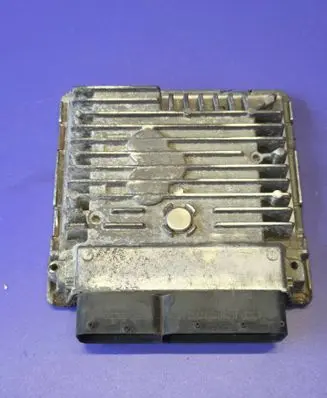Skoda Octavia Mk2 (1Z) Engine control unit/module 03L906023A 5WP42801AA