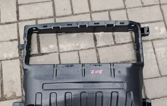 Renault Zoe Intercooler air guide/duct channel 215541324R