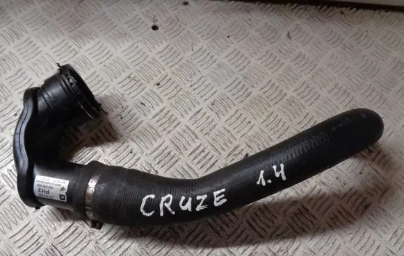 Chevrolet Cruze Intercooler hose/pipe 13265269