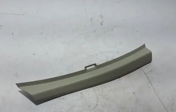 Volvo V60 Tailgate/trunk side cover trim 31479238