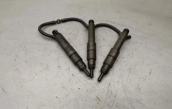 Audi A4 S4 B5 8D Fuel injectors set 028130201G