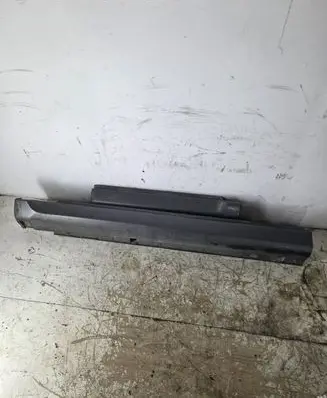 KIA Sorento Front sill trim cover 877753E000