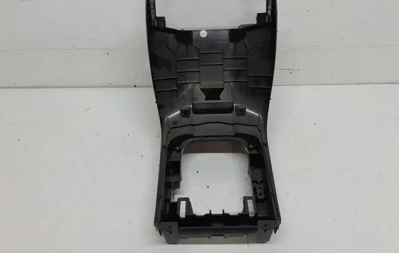 Volvo V70 Other center console (tunnel) element 1963506 30781504
