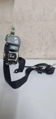 Mercedes-Benz E W212 Front seatbelt A2128607585