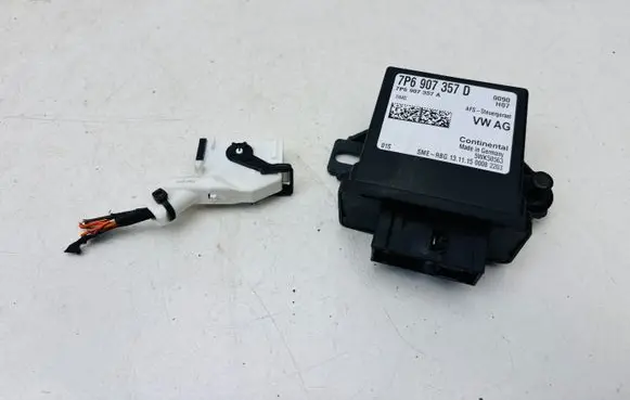 Skoda Superb B8 (3V) Light module LCM 7P6907357D 7P6907357A