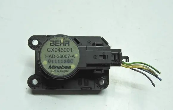 Citroen DS3 Air flap motor/actuator CX046001 HAD36007A